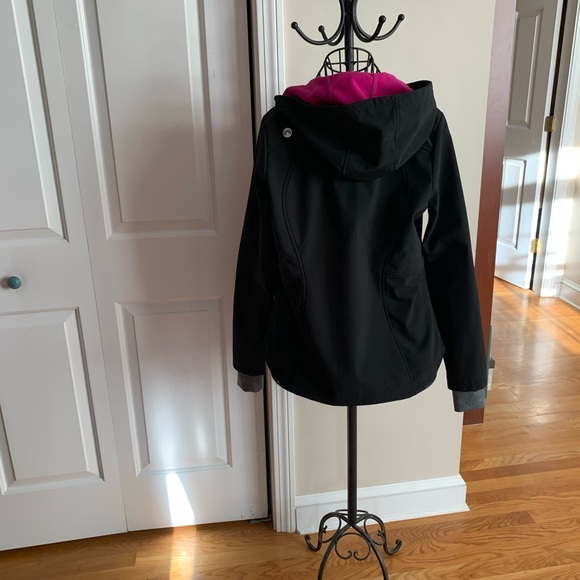 Jacket - Picture 2 of 4